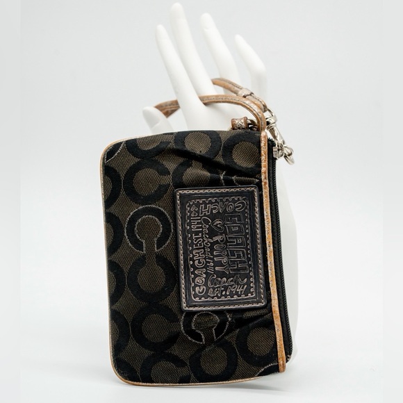 Vintage Coach Poppy• Black & Brown• Signature C  (Y2K) Mini Pouch Wristlet •